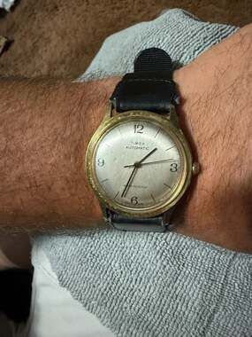 1970 Vintage Timex Viscount Automatic Gold-Tone Dress Watch